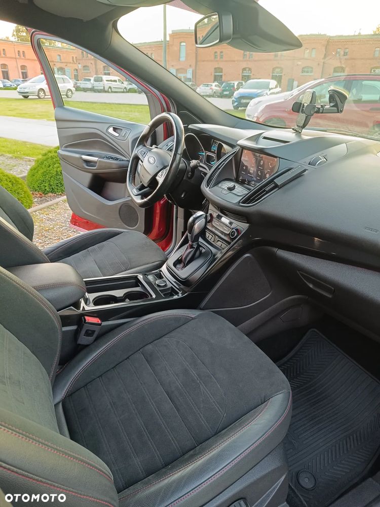 Ford Kuga 2.0 TDCi AWD ST-Line Black - 12