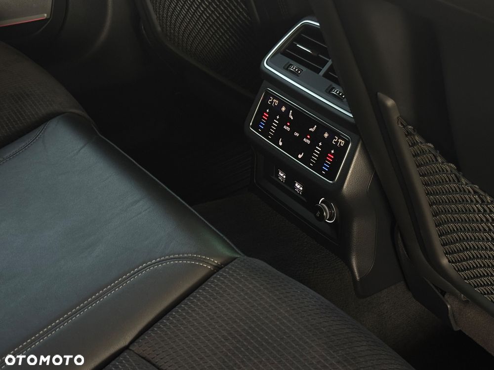 Audi A6 Avant 55 TFSI mHEV Quattro Sport S tronic - 12