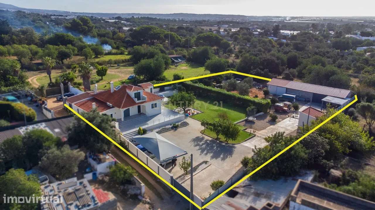 Moradia, 100 m², Santa Bárbara de Nexe - Grande imagem: 3/49