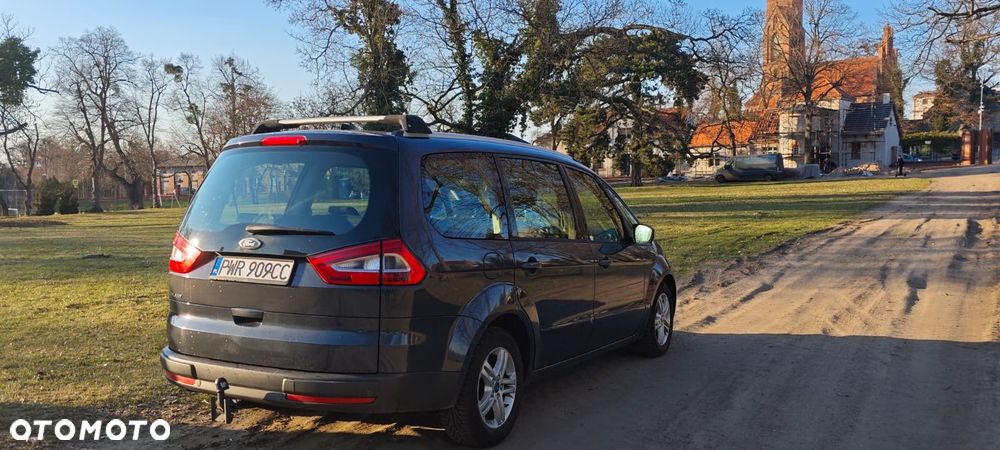 Ford Galaxy 2.0 TDCi Ghia - 5