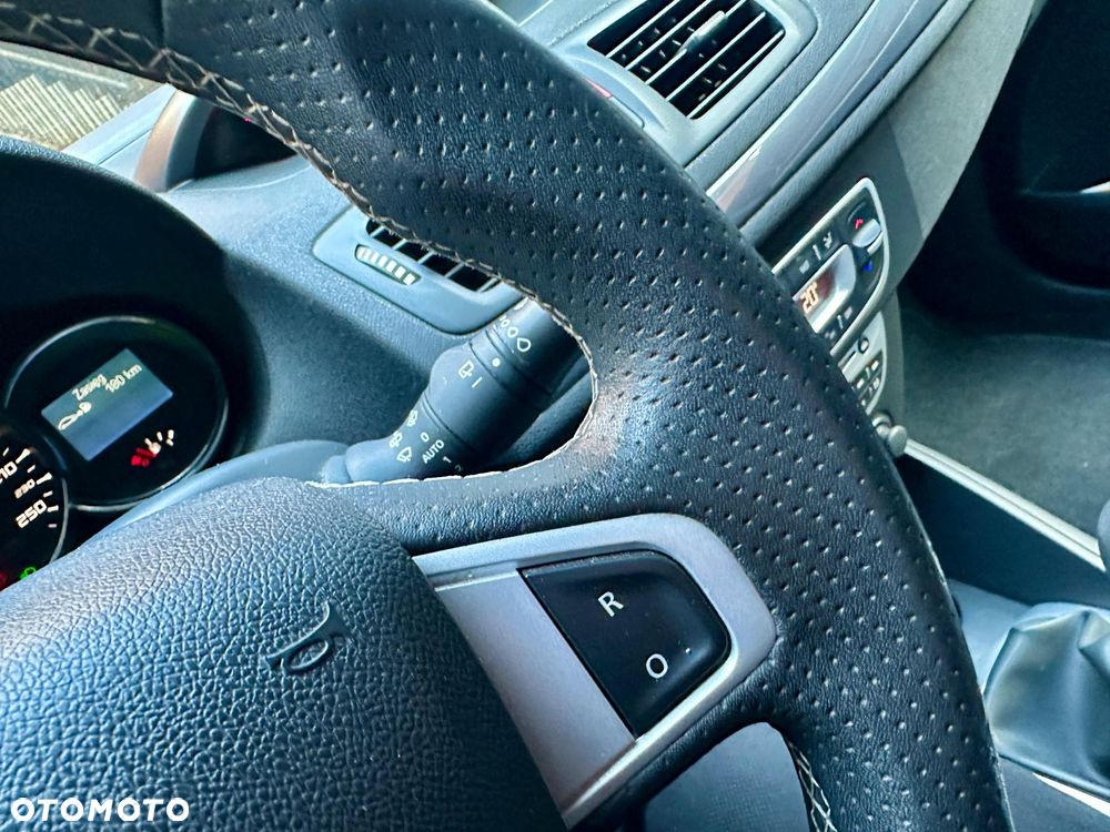 Renault Megane dCi 160 FAP GT - 32