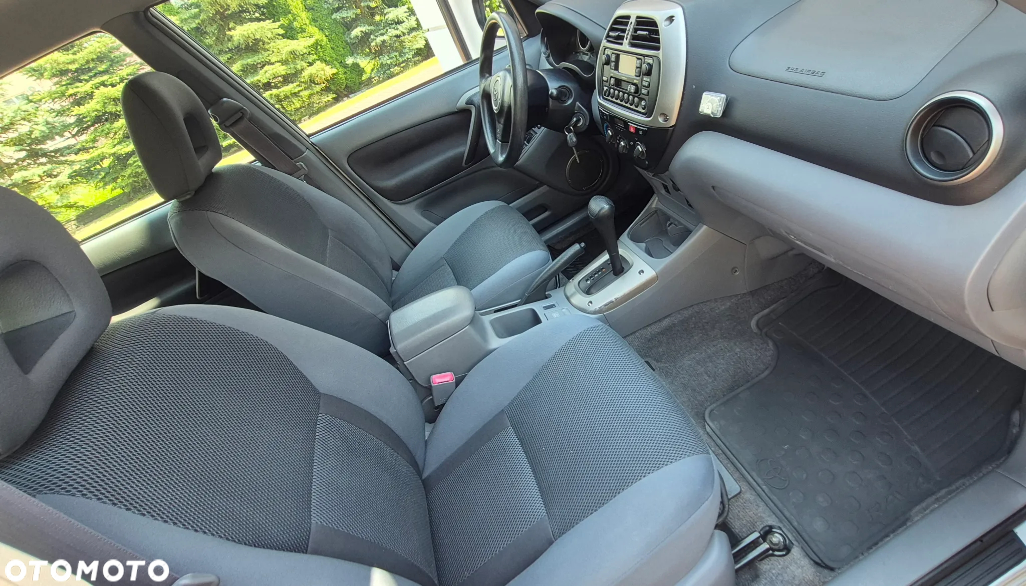 Toyota RAV4 2.0 VVT-i 4x4 - 15