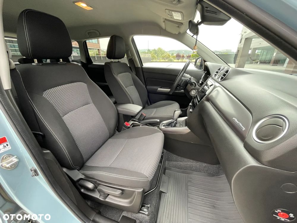 Suzuki Vitara 1.4 Boosterjet Premium 4WD - 26