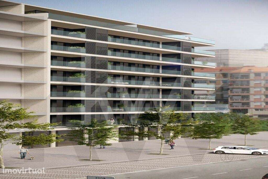 T4 Novo, Varanda e Garagem Fechada no  Empreendimento O FOCO perto da - Grande imagem: 3/5