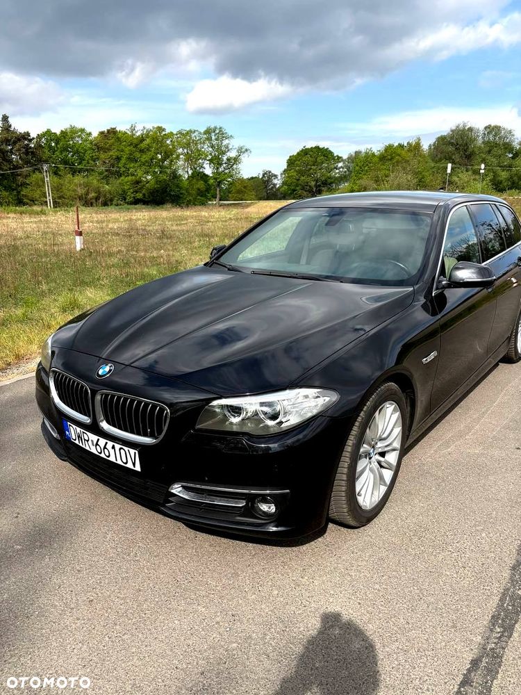 BMW Seria 5 520d Luxury Line - 2