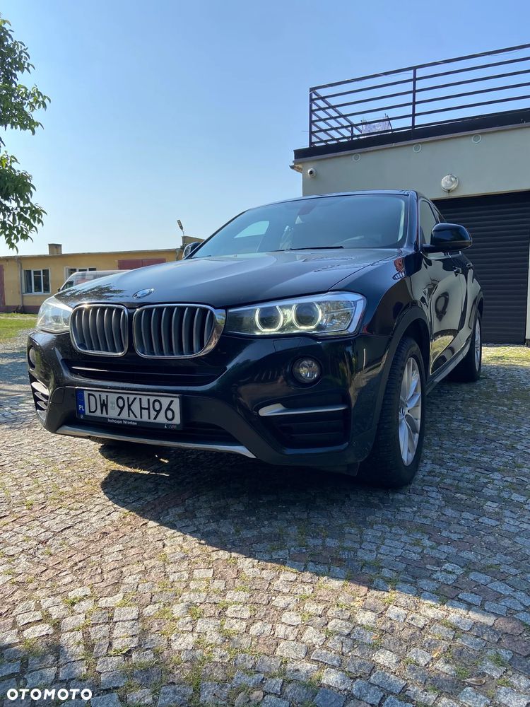 BMW X4 xDrive20i - 1