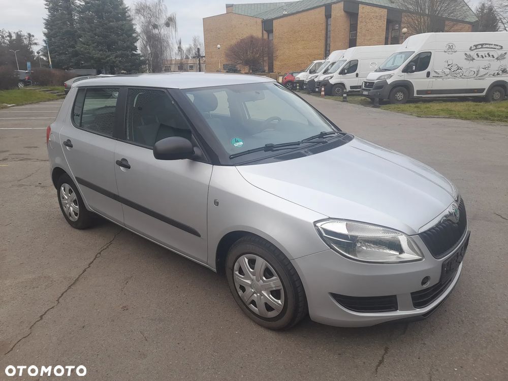 Skoda Fabia 1.2 HTP Elegance - 3