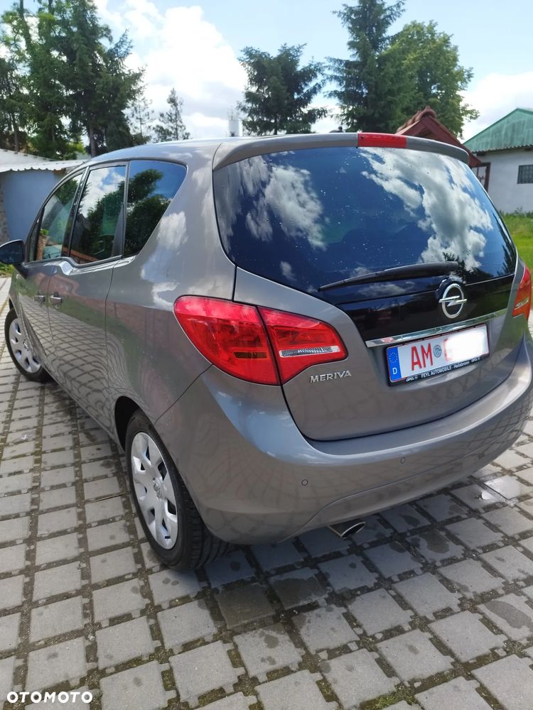 Opel Meriva - 9
