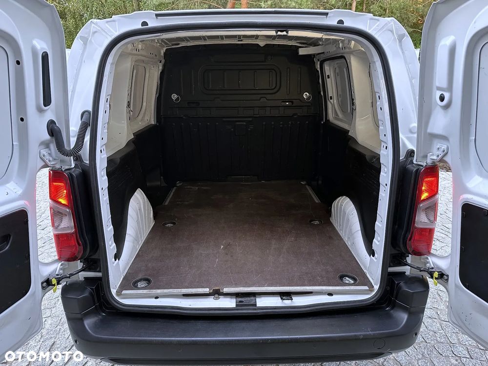 Opel Combo 1.5 CDTI Enjoy S&S - 20
