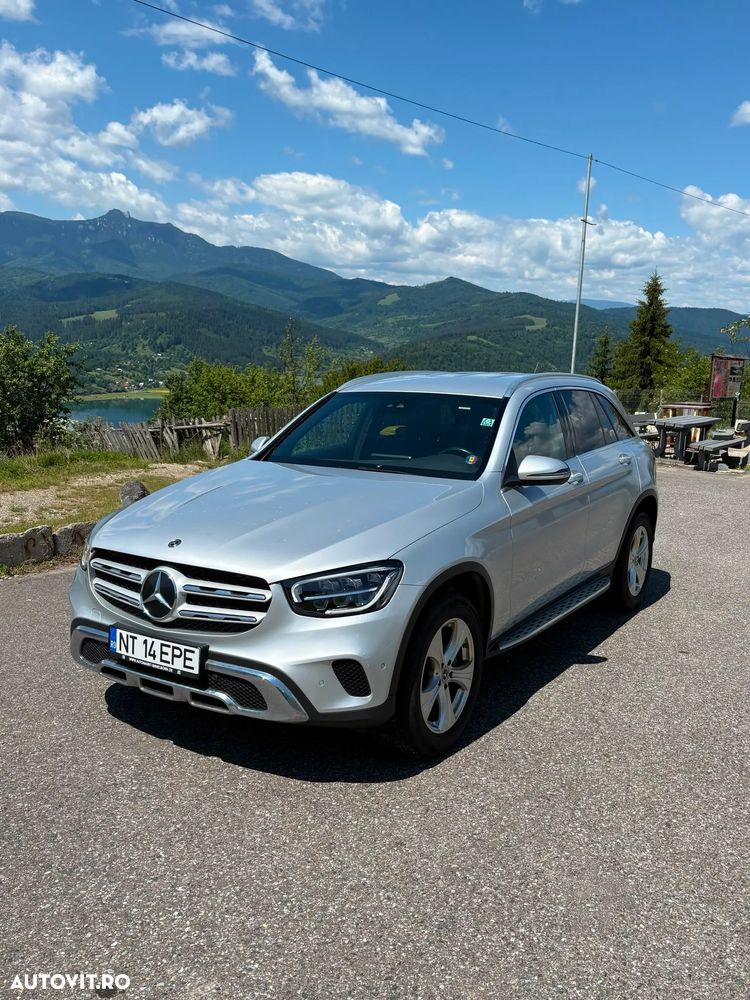 Mercedes-Benz GLC 300 d 4MATIC 9G-TRONIC - 2