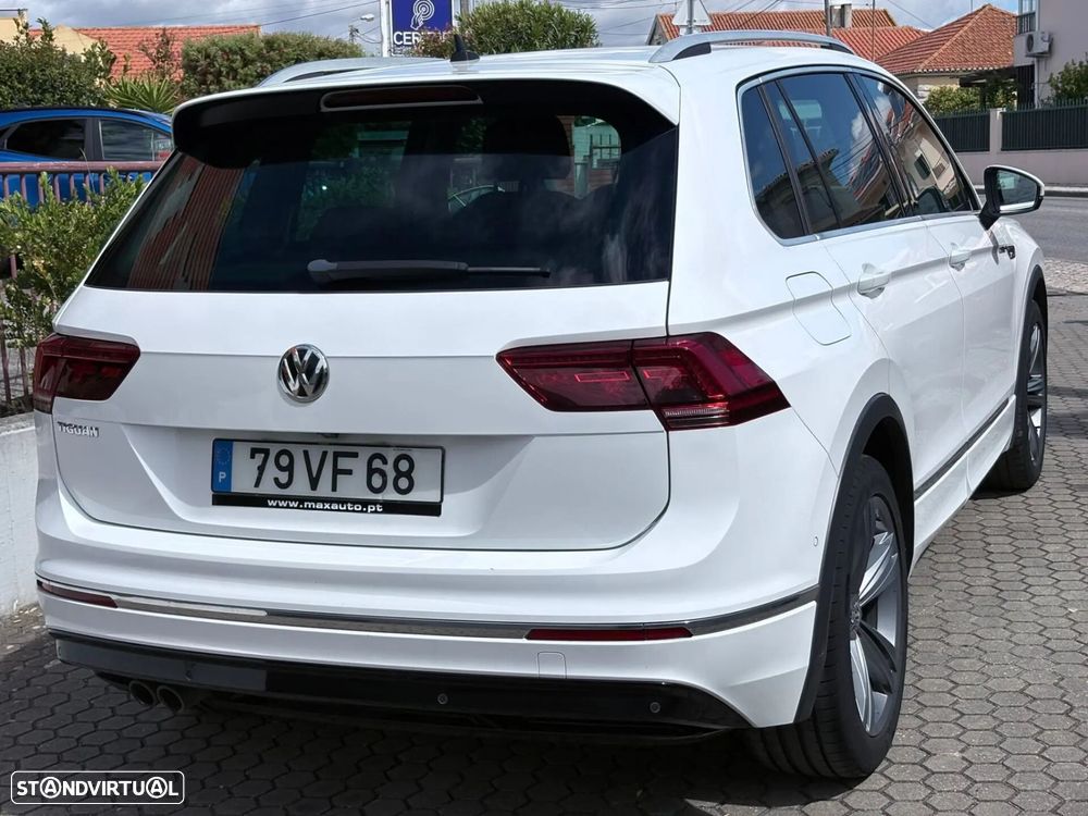 VW Tiguan 2.0 TDI R-Line - 21