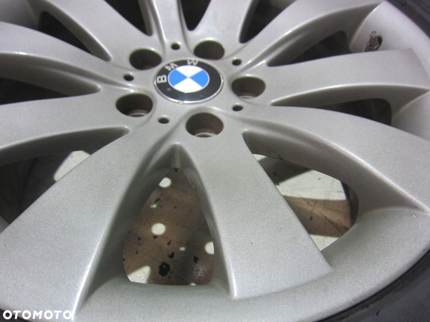 BMW 5 F07 550i FELGI Z OPONAMI 18" 245/50R/18 6777777 - 3