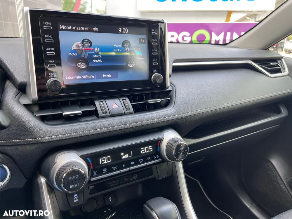 Toyota RAV4 - 24