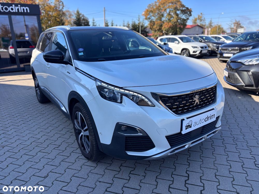 Peugeot 5008 2019 photo 3