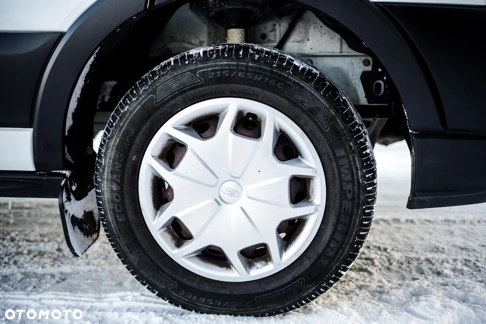 Ford Transit - 16