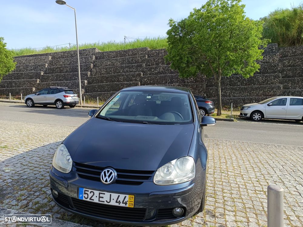 VW Golf 1.9 TDi Confortline DSG 7V - 7