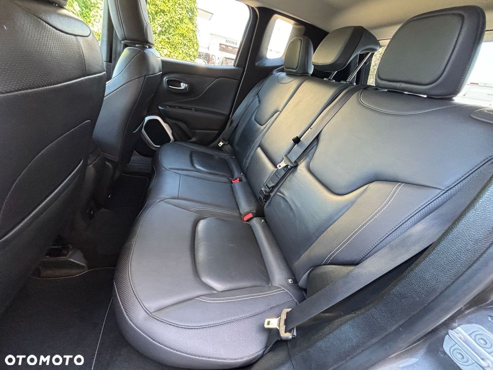 Jeep Renegade - 19