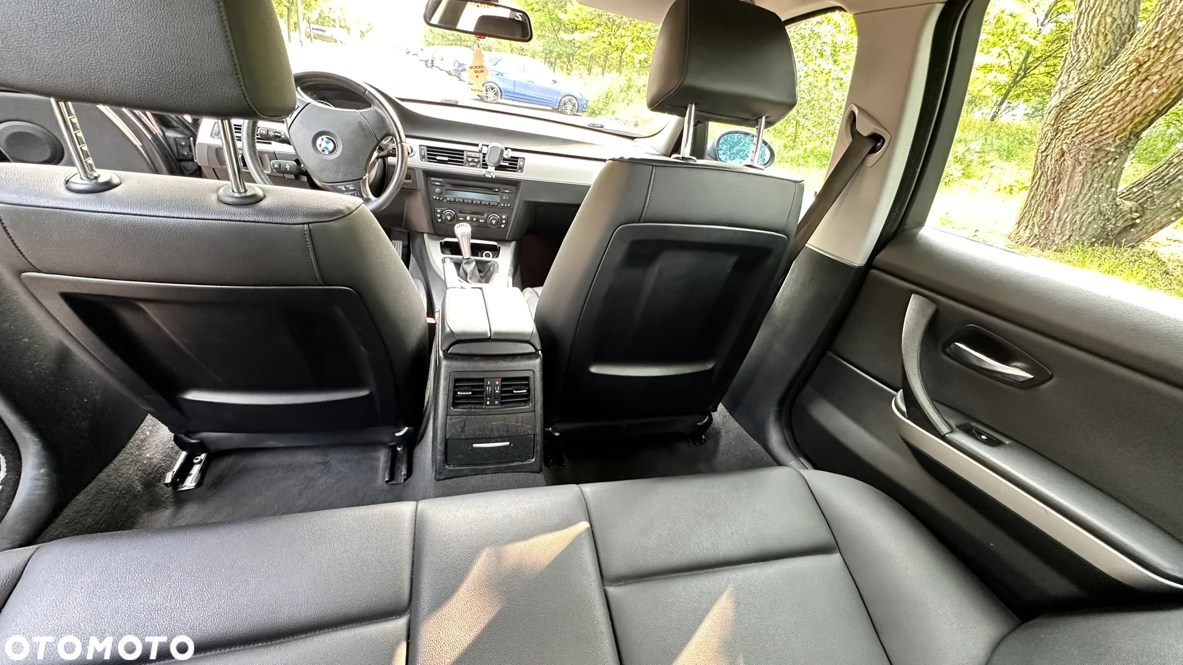 BMW Seria 3 318d - 10