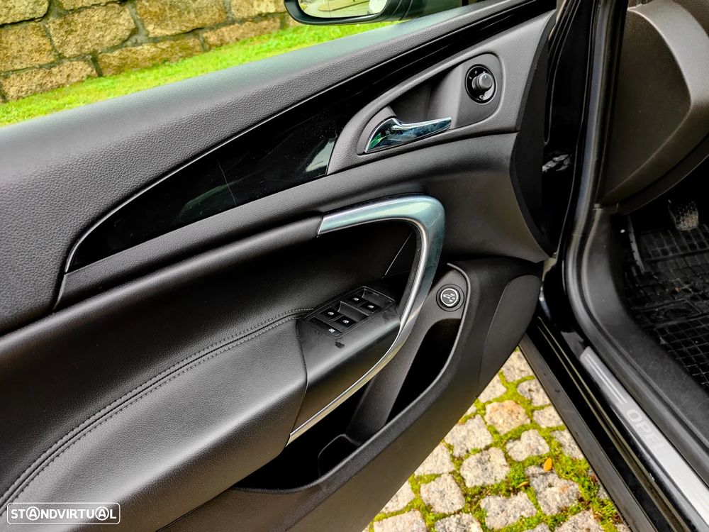 Opel Insignia Sports Tourer 2.0 CDTi Cosmo S/S - 23