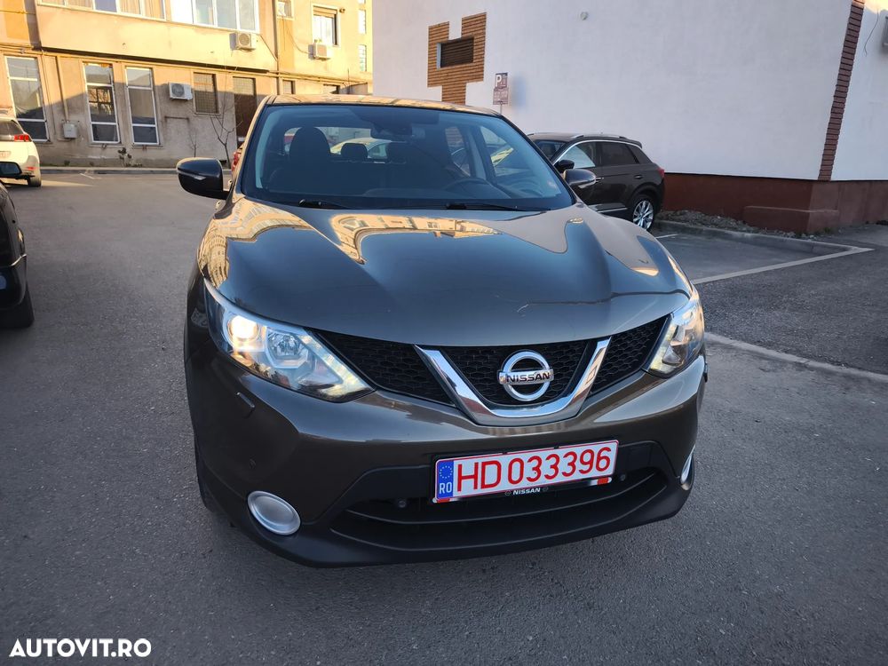 Nissan Qashqai 1.6 DCI Xtronic N-Connecta - 2