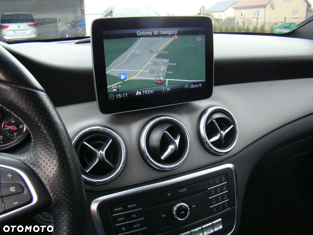 Mercedes-Benz CLA - 30