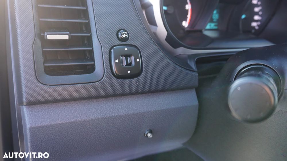 Ford Ranger XLT - 18