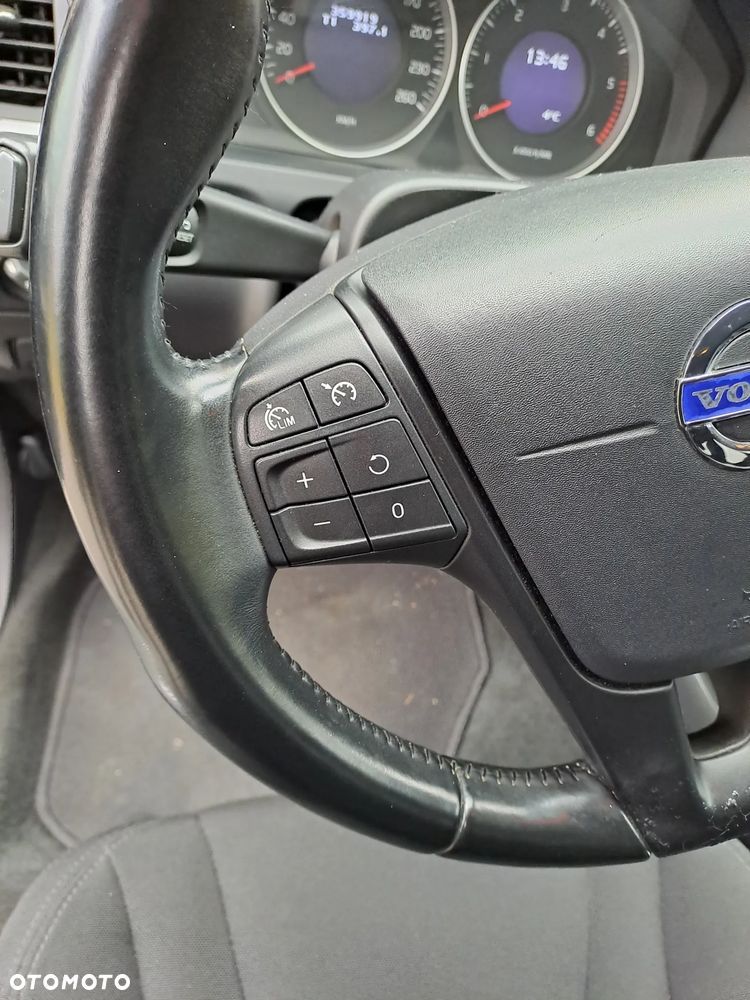Volvo V60 - 14