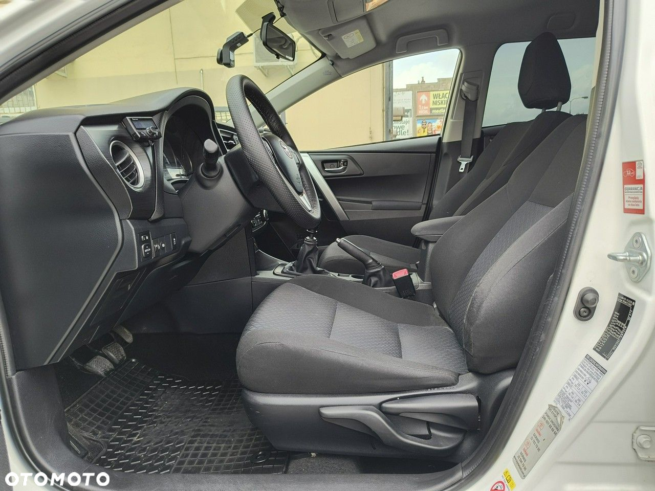 Toyota Auris 1.4 D-4D Comfort - 8