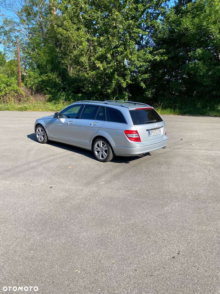 Mercedes-Benz Klasa C 320 CDI Avantgarde 4-Matic - 21