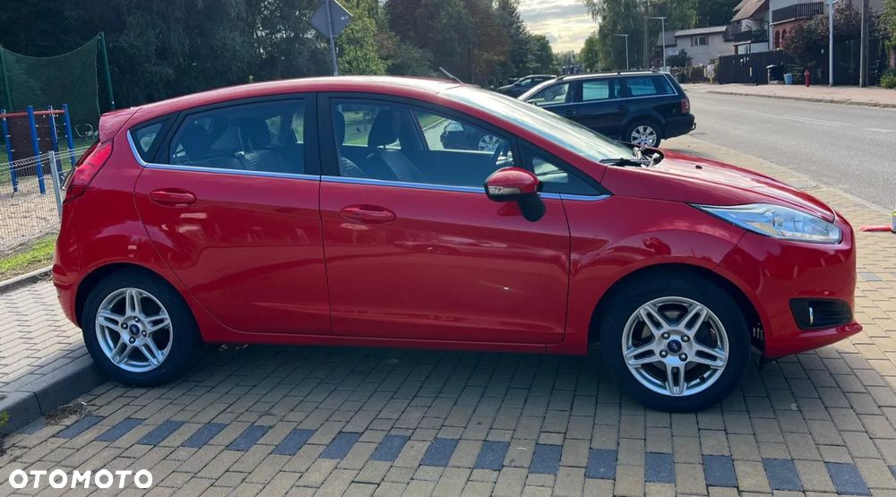 Ford Fiesta 1.0 EcoBoost Titanium - 13