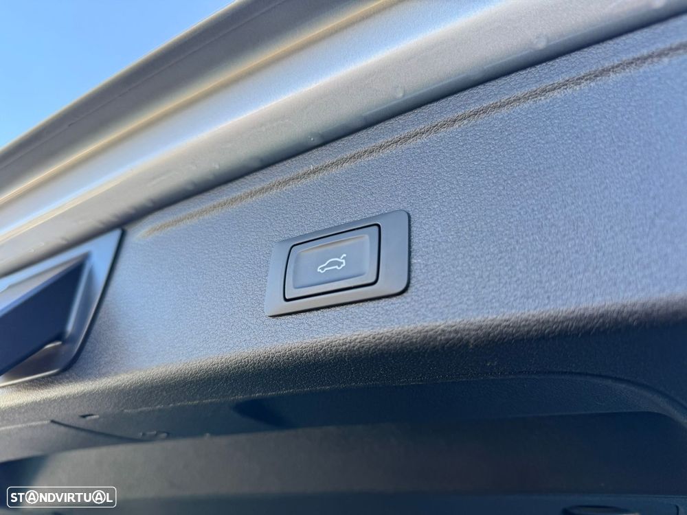 Audi A4 Avant 30 TDI Advanced S tronic - 47