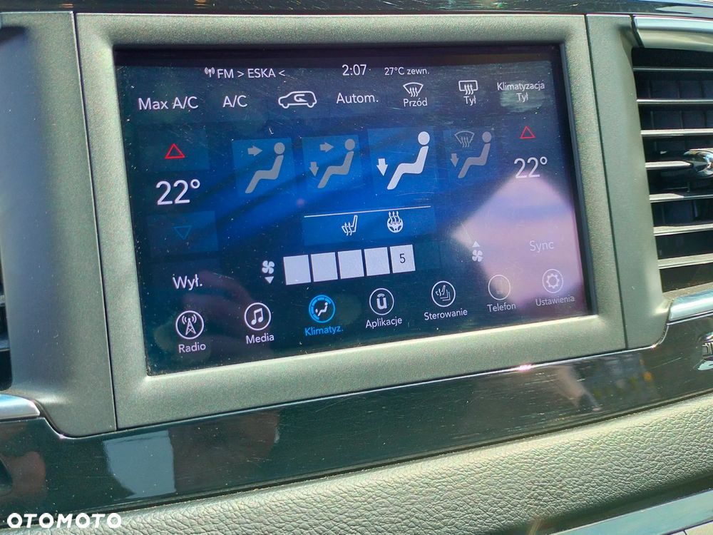 Chrysler Pacifica - 19