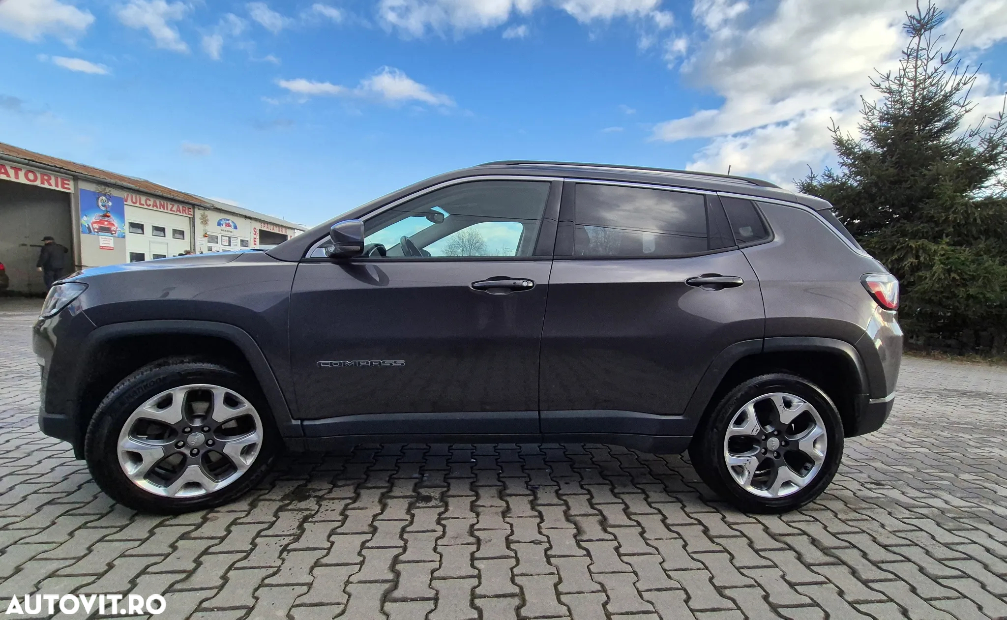 Jeep Compass 2.0 M-Jet 4x4 AT Limited - 8