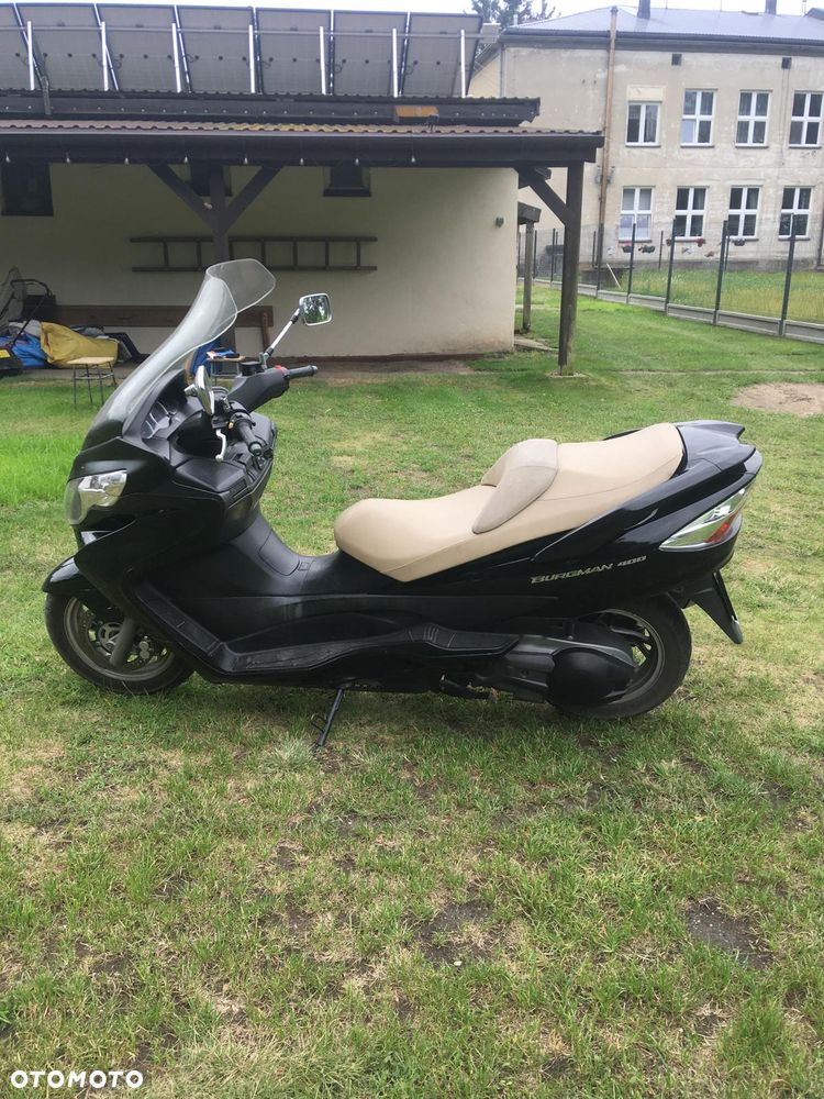 Suzuki Burgman - 4