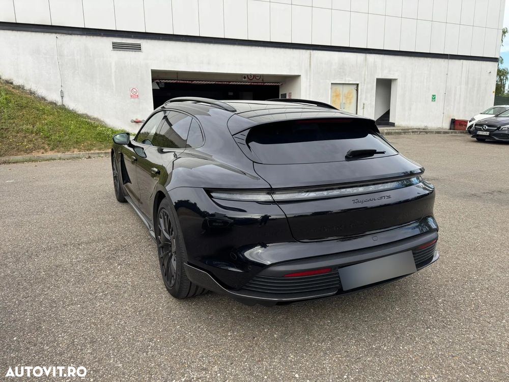 PORSCHE Taycan 2023 — imagine 3