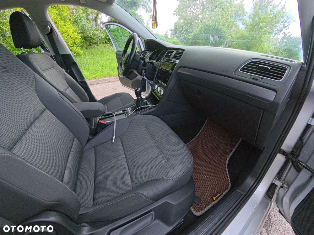 Volkswagen Golf VII 2.0 TDI BMT Comfortline - 31