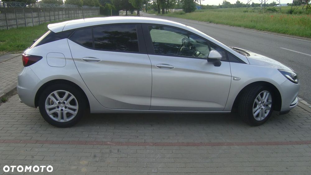 Opel Astra - 6