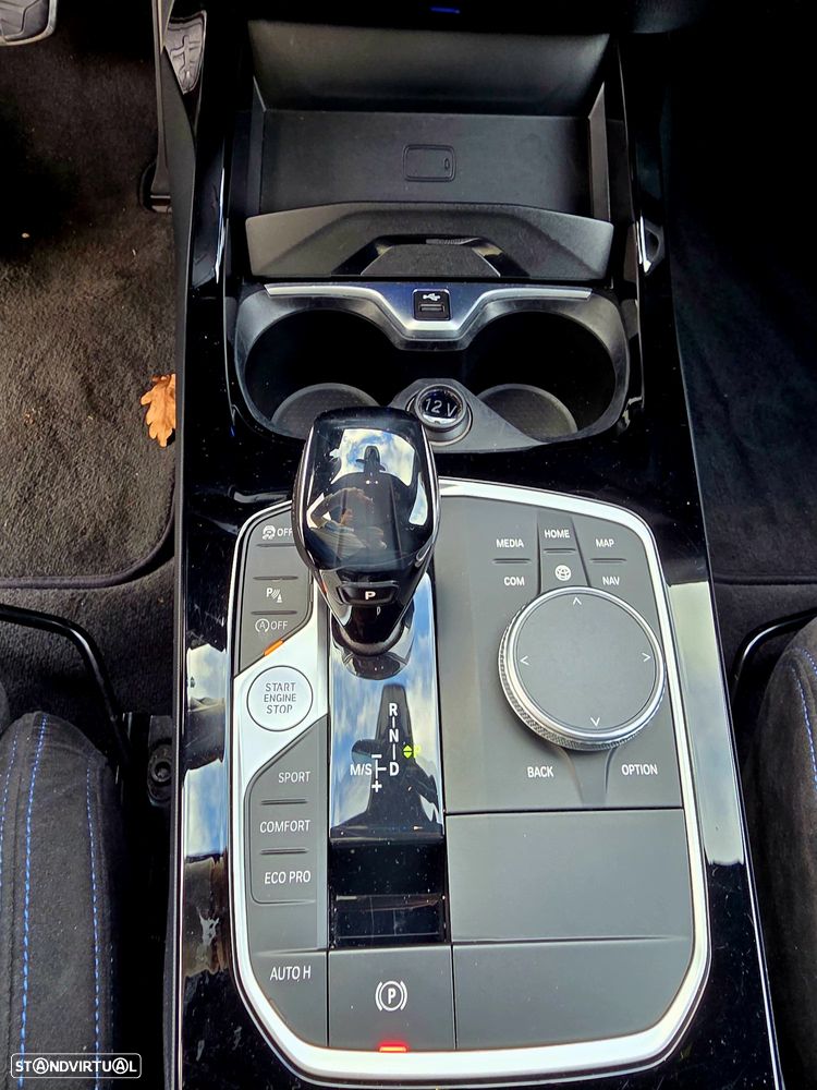 BMW M135i xDrive - 11