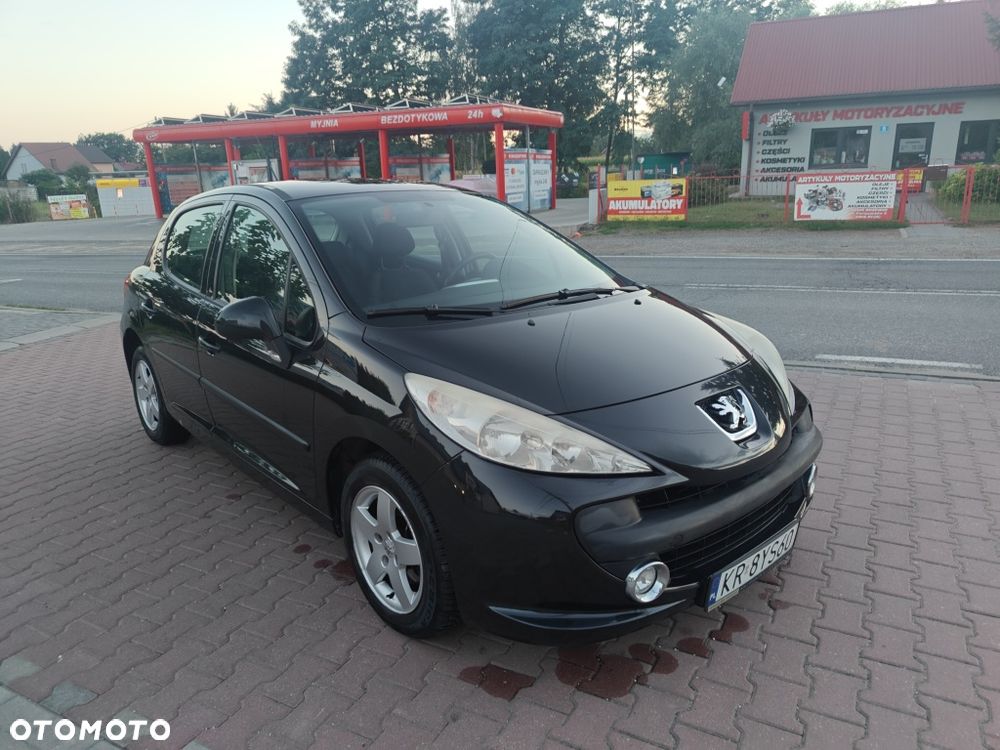 Peugeot 207 - 2