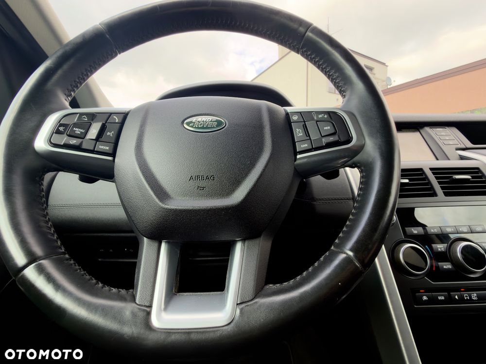 Land Rover Discovery Sport TD4 SE - 30