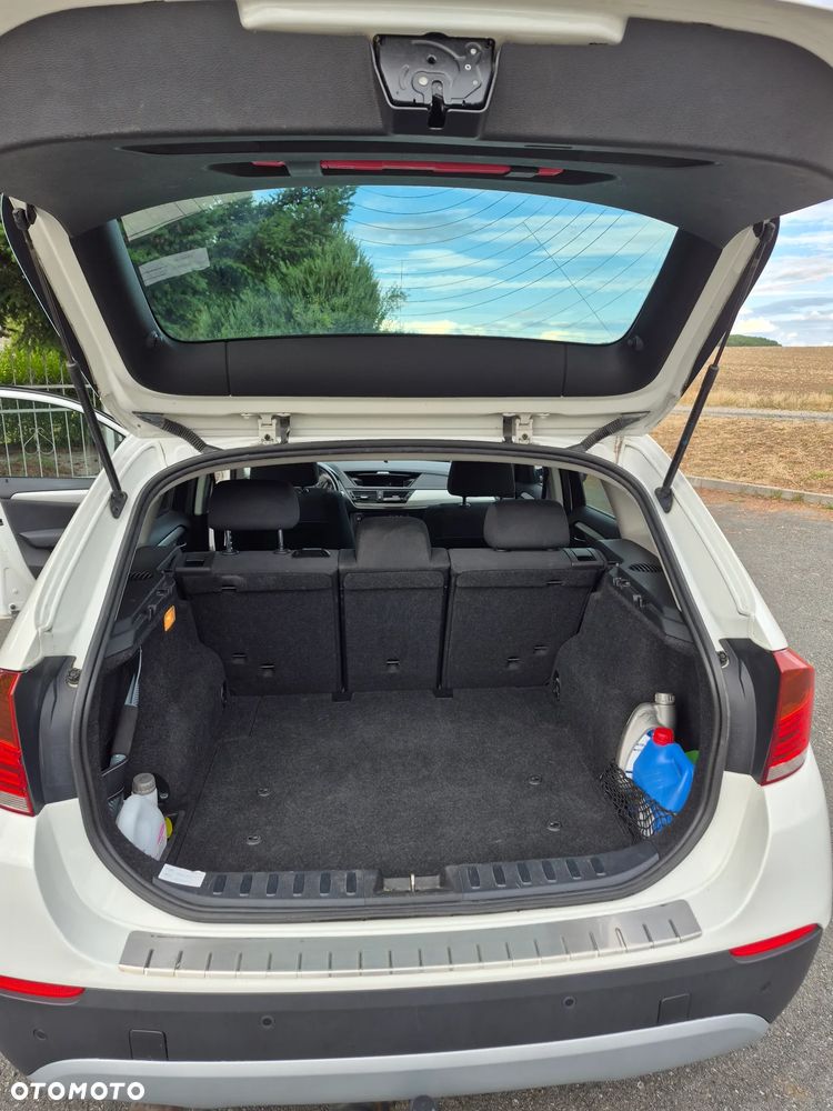 BMW X1 xDrive20d - 11