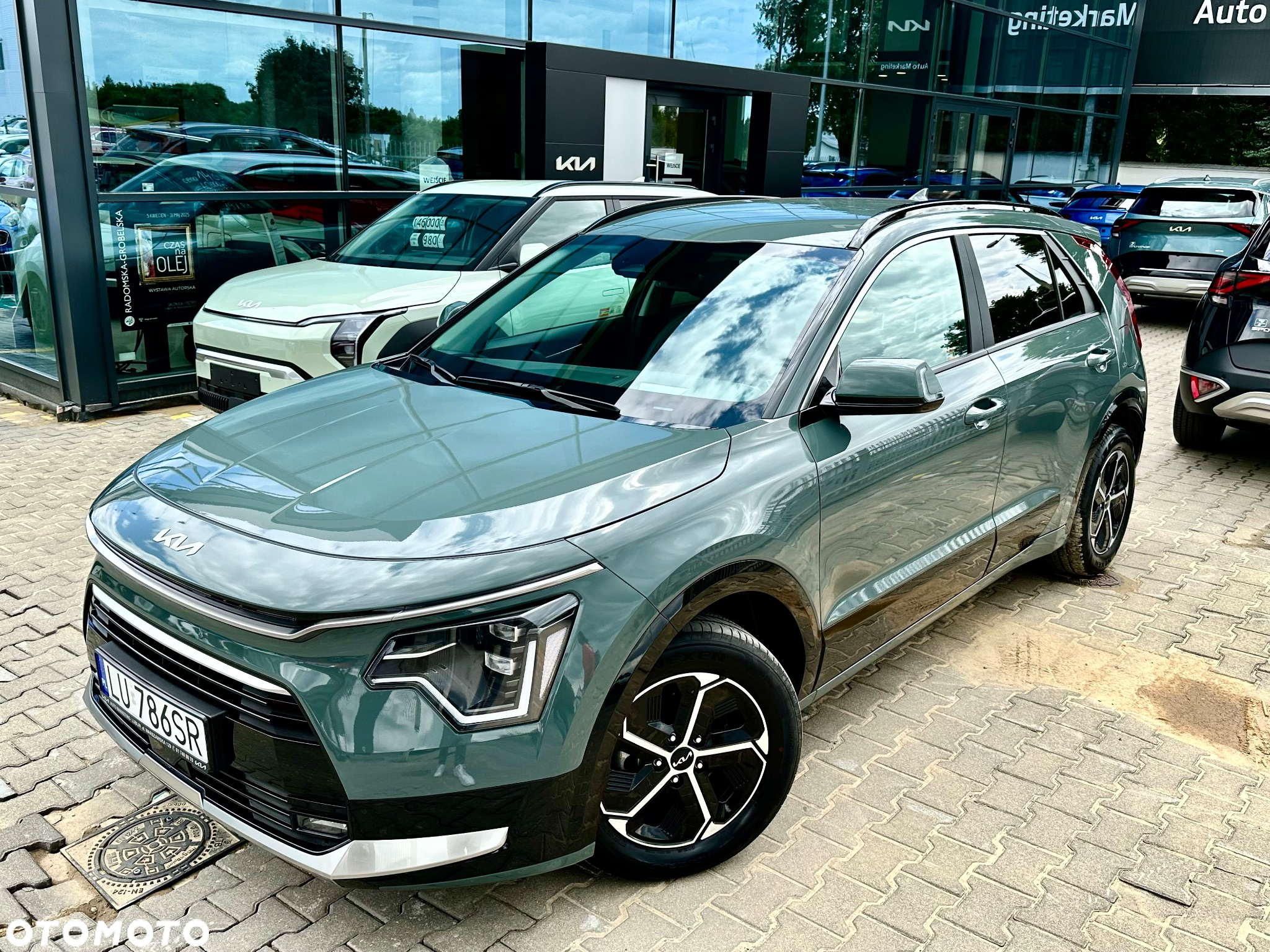 Kia Niro 1.6 GDI Hybrid Business Line - 11