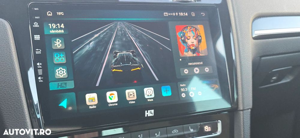 Volkswagen Golf - 23