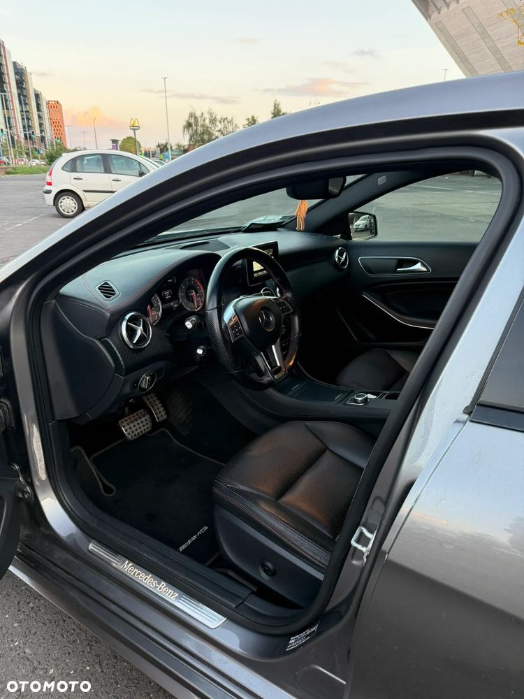 Mercedes-Benz Klasa A 250 7G-DCT AMG Line - 8