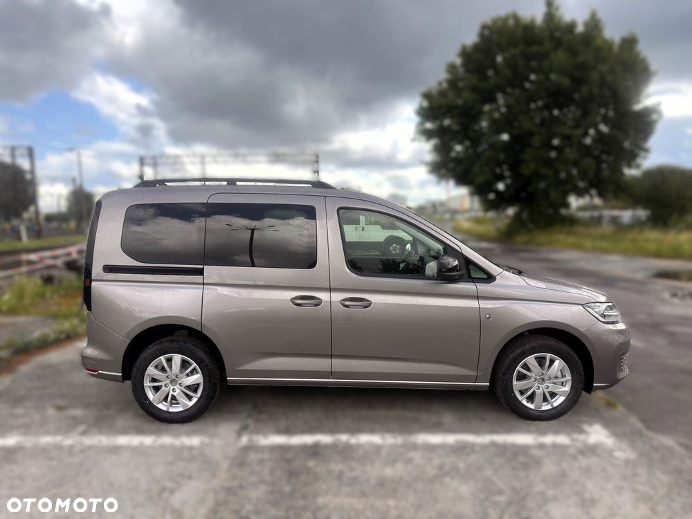 Volkswagen Caddy 2.0 TDI DSG - 11