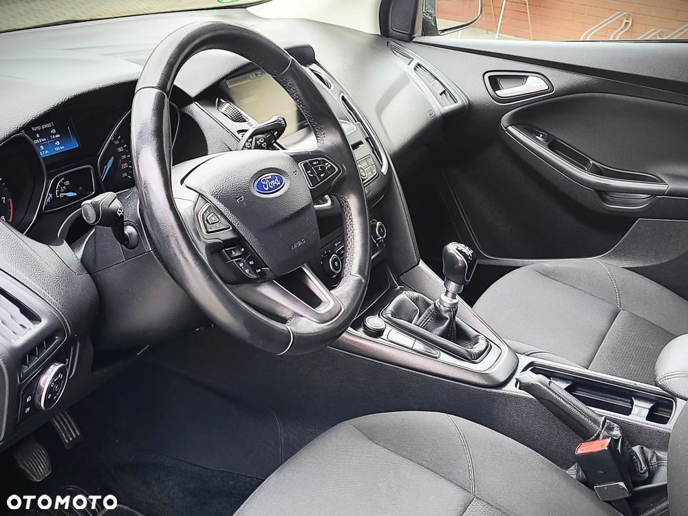 Ford Focus - 6