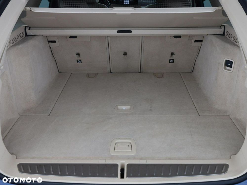 BMW Seria 5 520d xDrive - 21