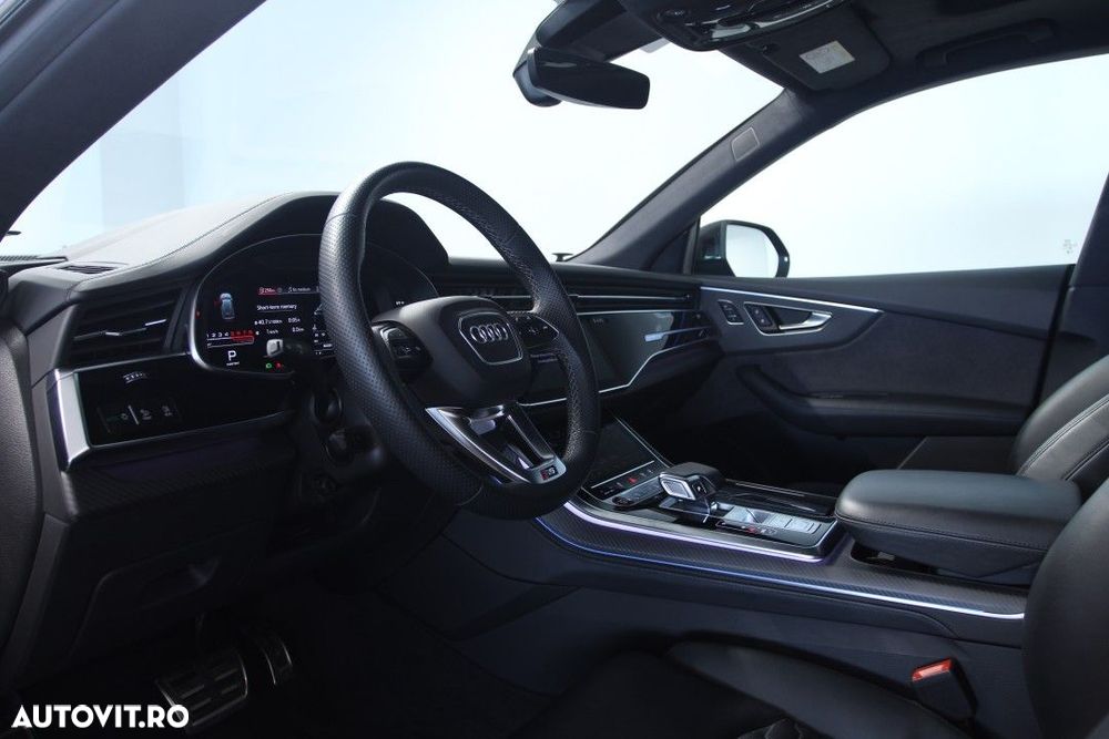 Audi RS Q8 4.0 TFSI quattro MHEV Tiptronic - 23