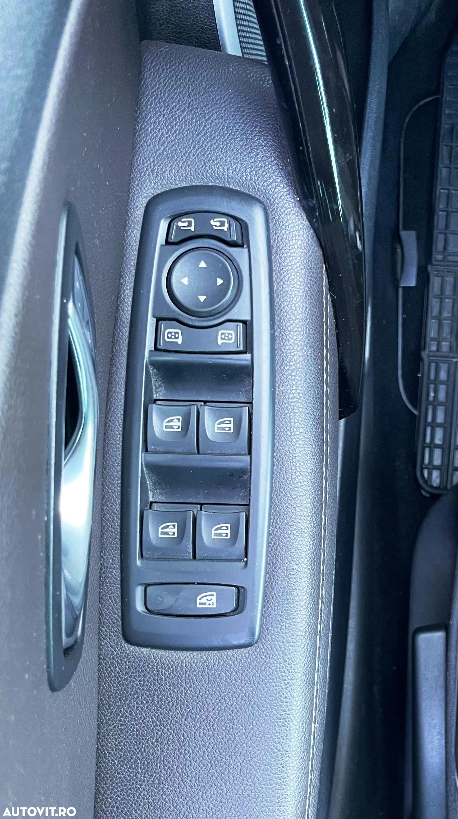 Renault Megane - 11