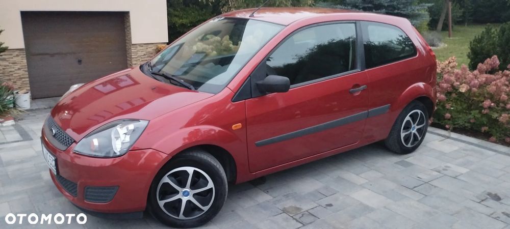 Ford Fiesta 1.3 Blues - 11